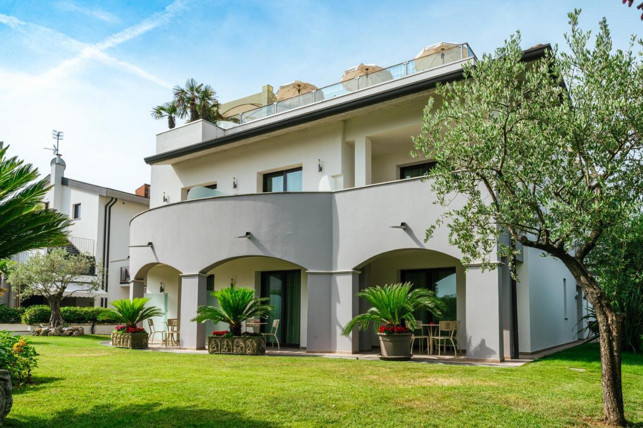 Hotel Arena Sirmione Ngoại thất bức ảnh