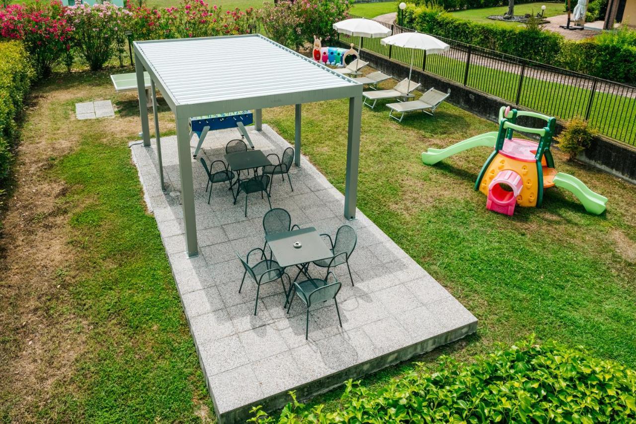 Hotel Arena Sirmione Ngoại thất bức ảnh