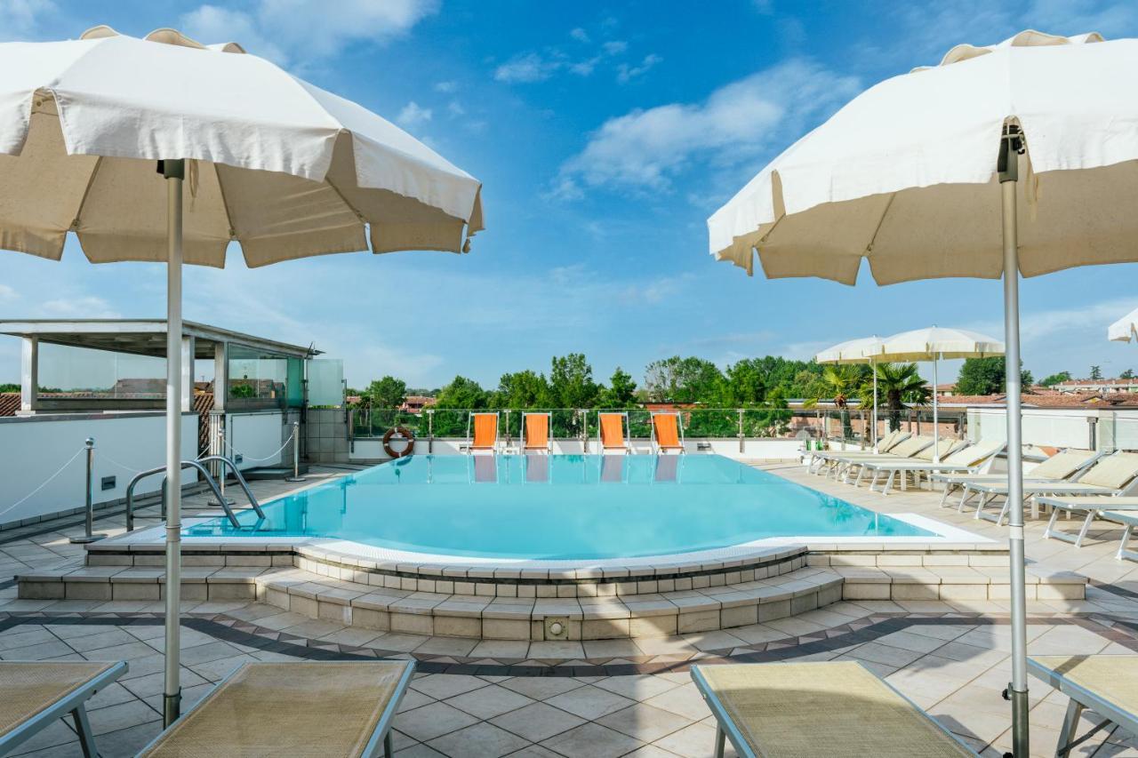 Hotel Arena Sirmione Ngoại thất bức ảnh