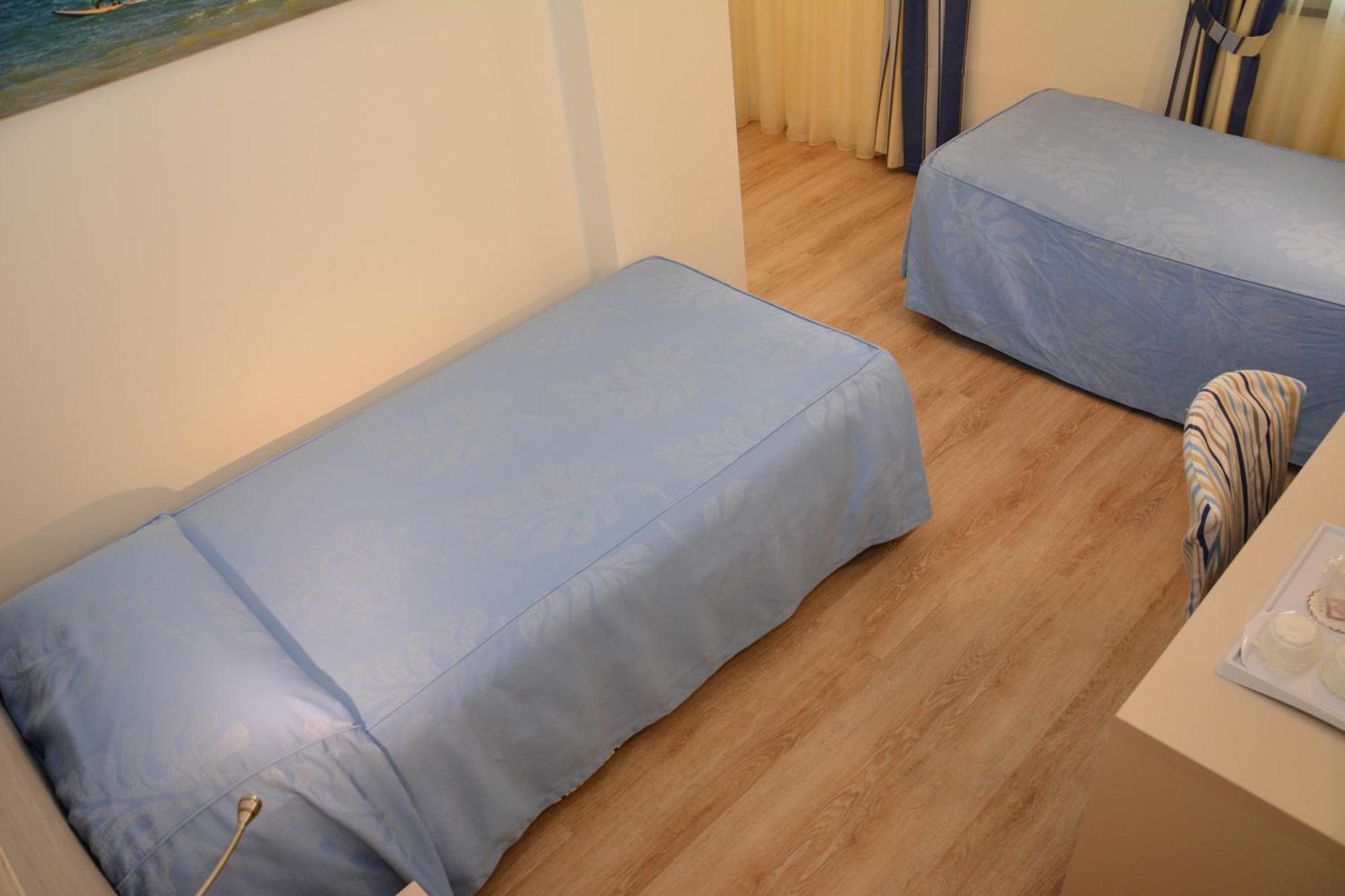 Hotel Arena Sirmione Ngoại thất bức ảnh