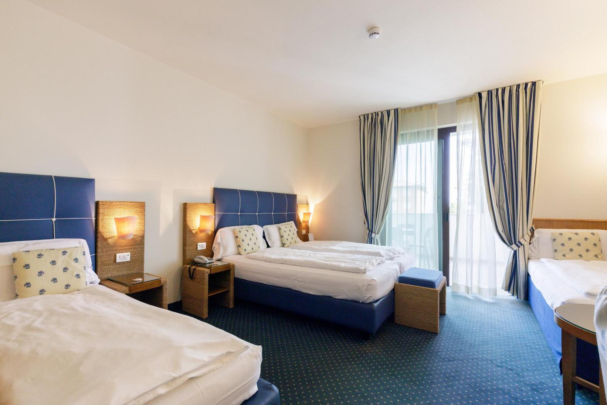 Hotel Arena Sirmione Ngoại thất bức ảnh