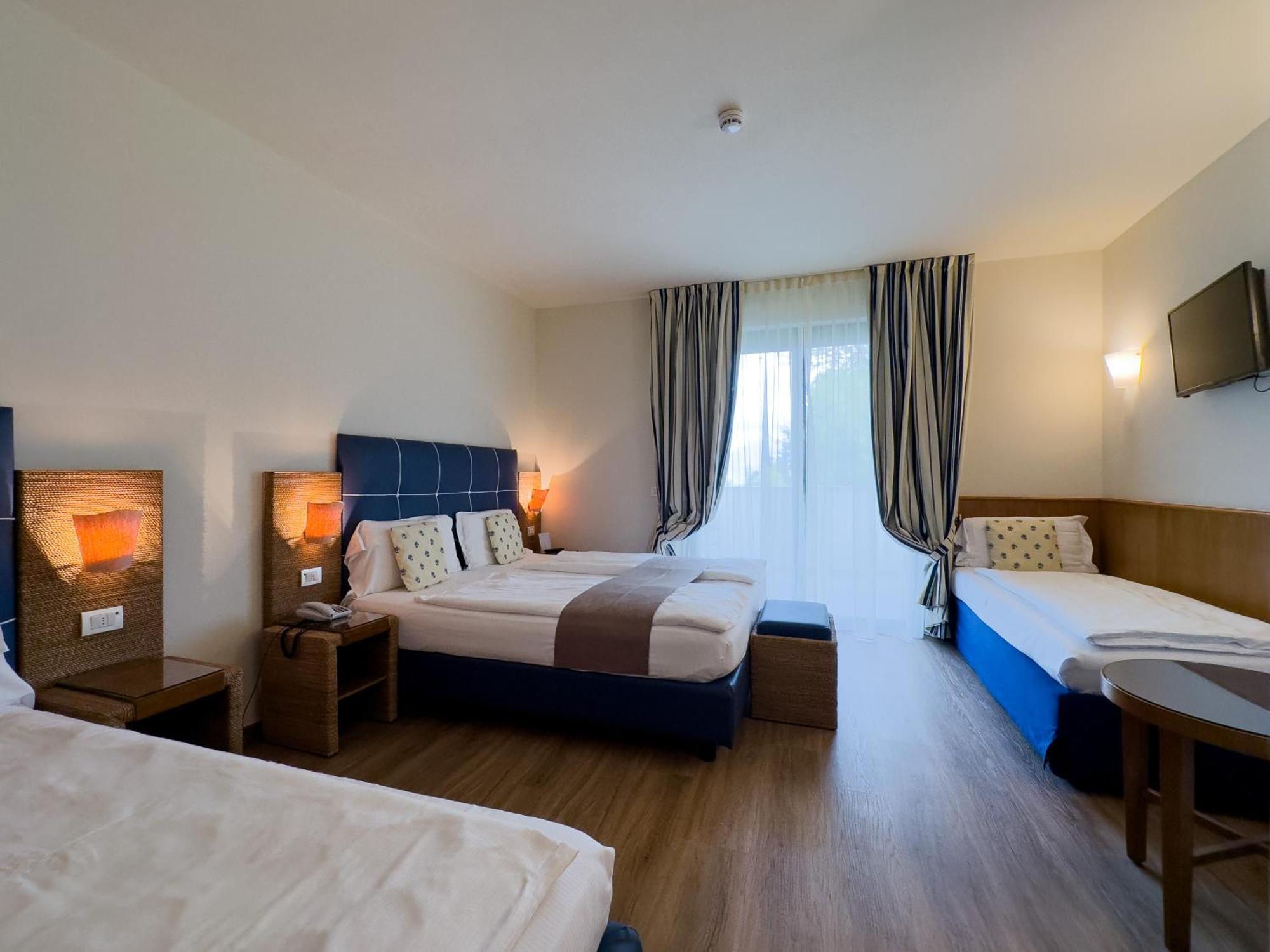 Hotel Arena Sirmione Ngoại thất bức ảnh